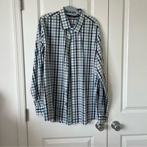 Van Heusen button down